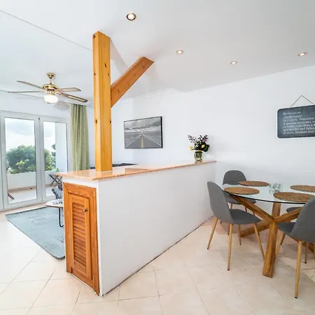 Azahara 1 3a Casa Concha Great Location And Nice View Located In The Popular Aloha Apartment