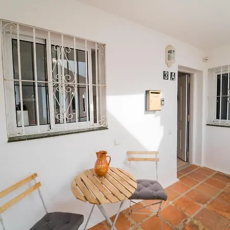 Apartment Azahara 1 3a Casa Concha Great Location And Nice View Located In The Popular Aloha *