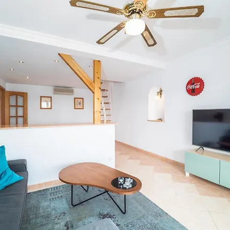 Azahara 1 3a Casa Concha Great Location And Nice View Located In The Popular Aloha *